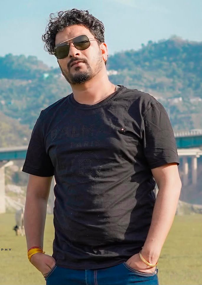 Dr. Santosh Toshi